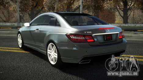 Mercedes-Benz E500 Freholas für GTA 4