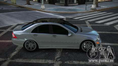 Mercedes-Benz C32 AMG Driko pour GTA 4