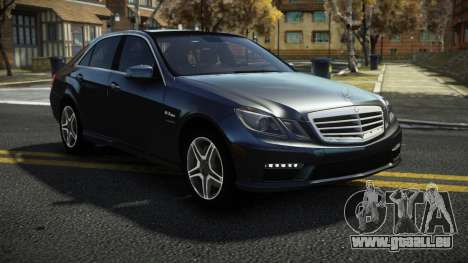 Mercedes-Benz E63 AMG Defos pour GTA 4