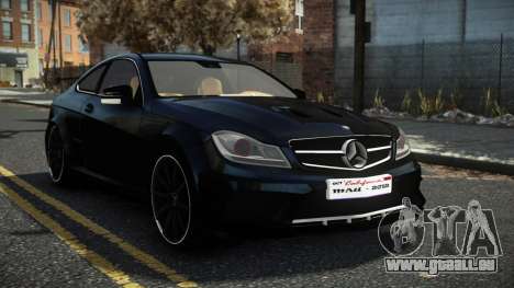 Mercedes-Benz C63 AMG Klaser pour GTA 4
