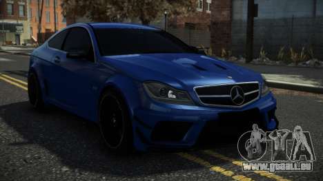 Mercedes-Benz C63 AMG Larex pour GTA 4