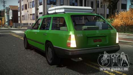 Mercedes-Benz 200TE V1.0 pour GTA 4