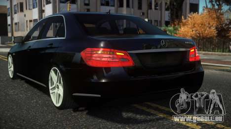 Mercedes-Benz E63 Bursa für GTA 4