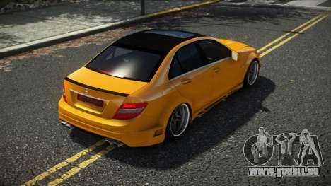 Mercedes-Benz C63 AMG Largu für GTA 4