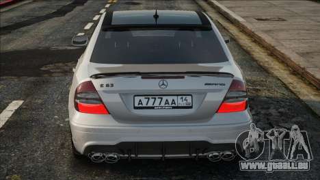 Mercedes-Benz E63 W211 POP pour GTA San Andreas