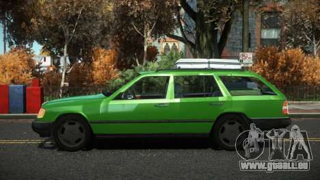 Mercedes-Benz 200TE V1.0 pour GTA 4