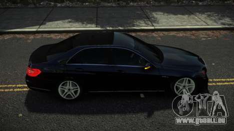 Mercedes-Benz E63 Bursa für GTA 4