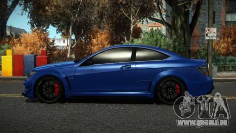 Mercedes-Benz C63 AMG Larex pour GTA 4