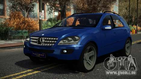 Mercedes-Benz ML500 Lonfag pour GTA 4