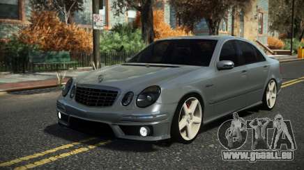 Mercedes-Benz E63 AMG Ofejuk für GTA 4