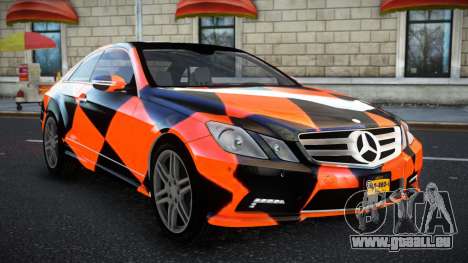 Mercedes-Benz E500 Ganexphia S14 pour GTA 4