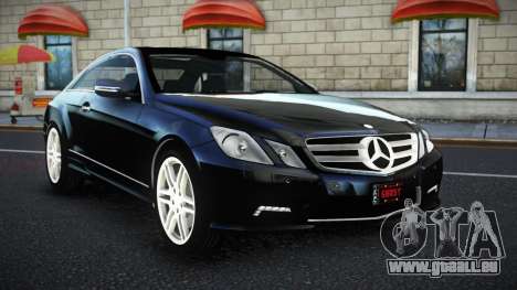 Mercedes-Benz E500 Tazakiyu für GTA 4