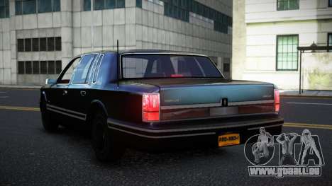 Lincoln Town Car Geqevu pour GTA 4