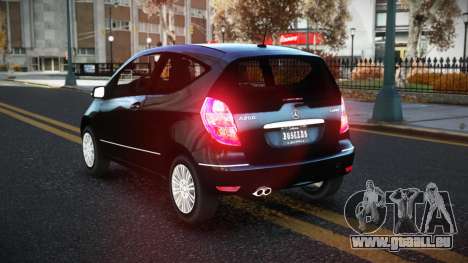 Mercedes-Benz A200 Wegipi pour GTA 4