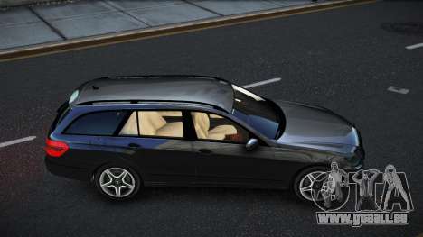 Mercedes-Benz E-class Huquy pour GTA 4