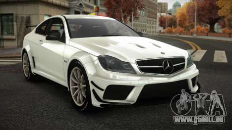 Mercedes-Benz C63 Eatian für GTA 4