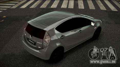 Toyota Prius Nevaq pour GTA 4