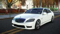 Mercedes-Benz S65 AMG Noslip