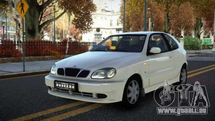 Daewoo Lanos Doaza pour GTA 4