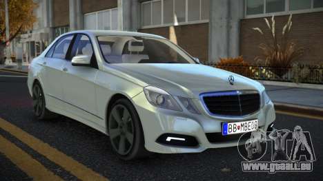 Mercedes-Benz E63 AMG Xotqu für GTA 4