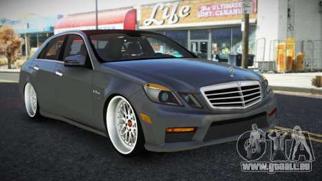 Mercedes-Benz E63 AMG Delvoyame für GTA 4