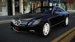 Mercedes-Benz E500 Qowi pour GTA 4