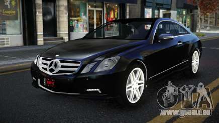 Mercedes-Benz E500 Qowi für GTA 4