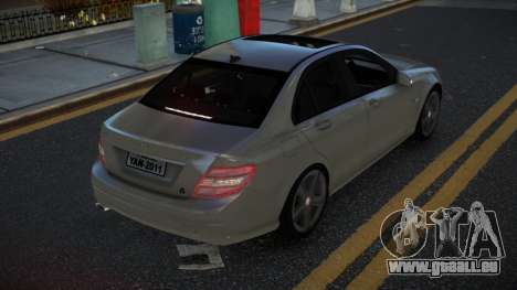 Mercedes-Benz C180 Riyjac pour GTA 4