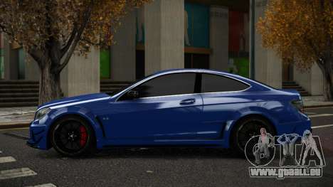 Mercedes-Benz C63 AMG Zugu pour GTA 4