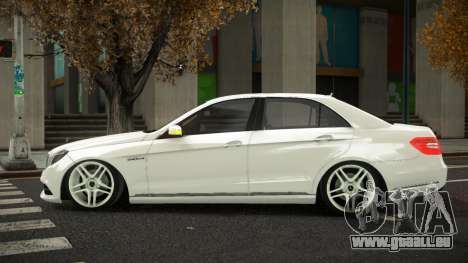 Mercedes-Benz E63 AMG Sujjif für GTA 4