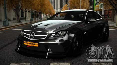 Mercedes-Benz C63 AMG Mavilanod pour GTA 4