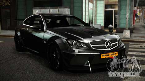 Mercedes-Benz C63 AMG Mavilanod pour GTA 4