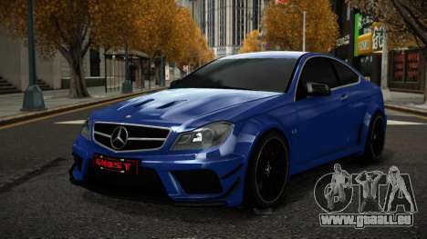 Mercedes-Benz C63 AMG Zugu pour GTA 4