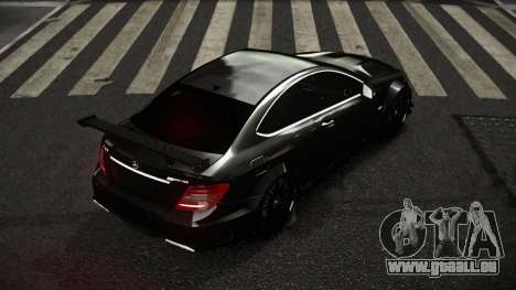 Mercedes-Benz C63 AMG Mavilanod pour GTA 4