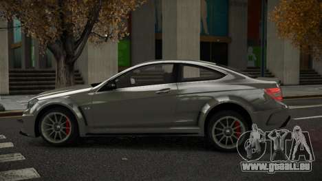 Mercedes-Benz C63 AMG Qahoz für GTA 4