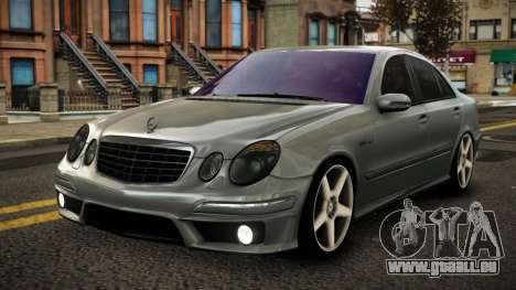 Mercedes-Benz E63 AMG Qurayedi für GTA 4