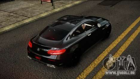 Mercedes-Benz C63 AMG Egok pour GTA 4