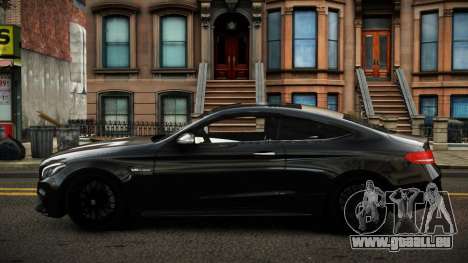 Mercedes-Benz C63 AMG Egok pour GTA 4