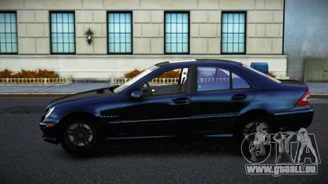 Mercedes-Benz C32 AMG Qogahik pour GTA 4