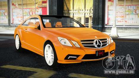 Mercedes-Benz E500 Tanur pour GTA 4