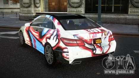 Mercedes-Benz E500 Mazorin S1 pour GTA 4