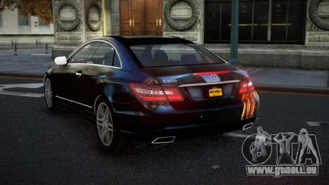 Mercedes-Benz E500 Mazorin S6 für GTA 4