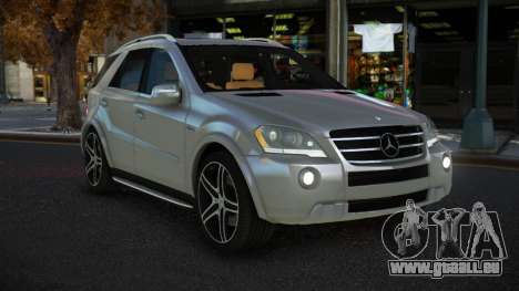 Mercedes-Benz ML63 AMG Mapihifi pour GTA 4