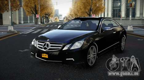 Mercedes-Benz E500 Mazorin S6 für GTA 4