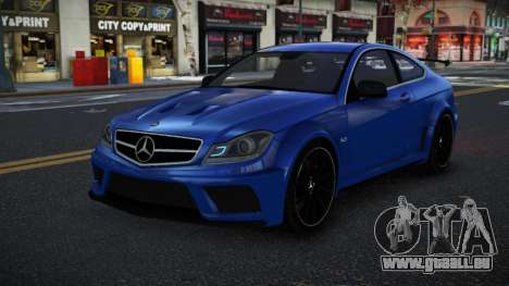 Mercedes-Benz C63 AMG Juvhoyas pour GTA 4