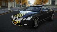 Mercedes-Benz E500 Mazorin S11 für GTA 4