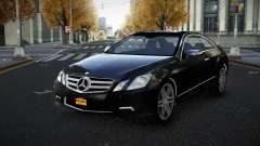 Mercedes-Benz E500 Mazorin S6 pour GTA 4
