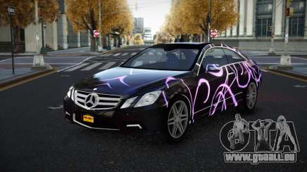 Mercedes-Benz E500 Mazorin S9 pour GTA 4