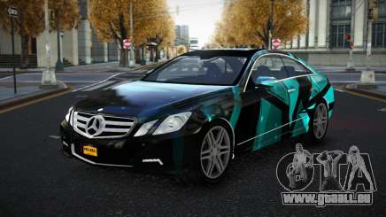 Mercedes-Benz E500 Mazorin S13 pour GTA 4
