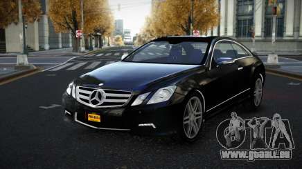 Mercedes-Benz E500 Mazorin S6 pour GTA 4